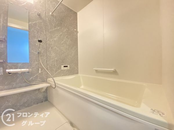 寝屋川市日新町　新築一戸建て　第１　２号棟