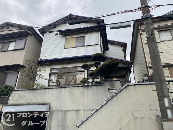 枚方市堂山１丁目　中古一戸建て