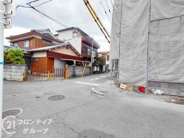 寝屋川市春日町　新築一戸建て　3期　2号地