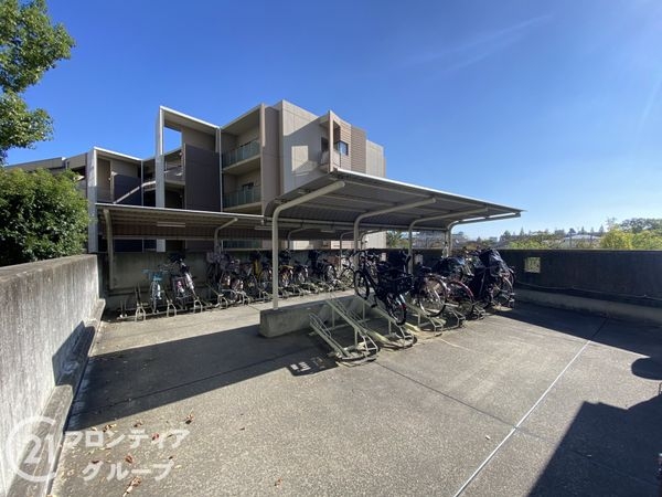 リバティパーク枚方D棟　中古マンション
