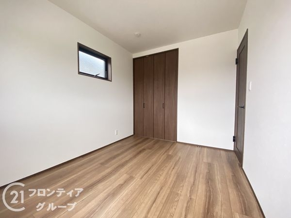 寝屋川市太秦緑が丘　新築一戸建て　B号棟