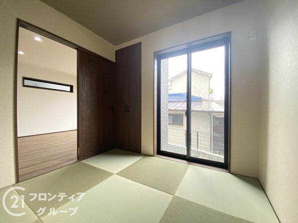 寝屋川市太秦緑が丘　新築一戸建て　B号棟