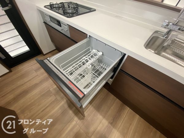 寝屋川市太秦緑が丘　新築一戸建て　B号棟