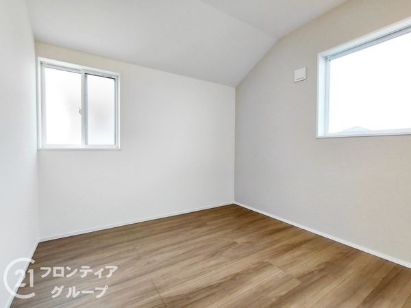 枚方市香里ケ丘６丁目　新築一戸建て　A号棟