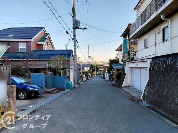 枚方市香里ケ丘６丁目　新築一戸建て　A号棟