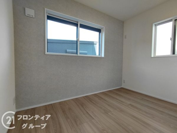 枚方市香里ケ丘６丁目　新築一戸建て　B号棟