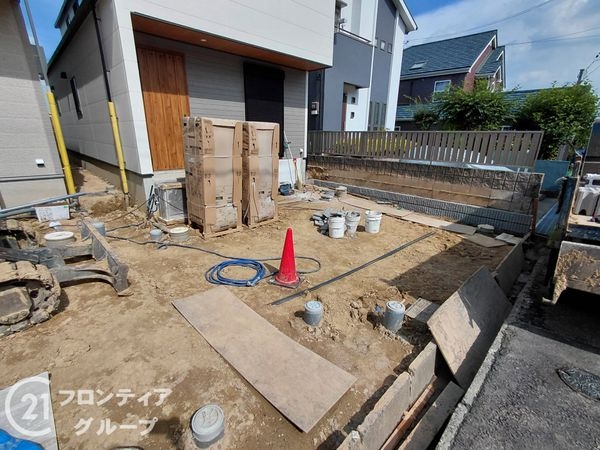 枚方市香里ケ丘６丁目　新築一戸建て　B号棟