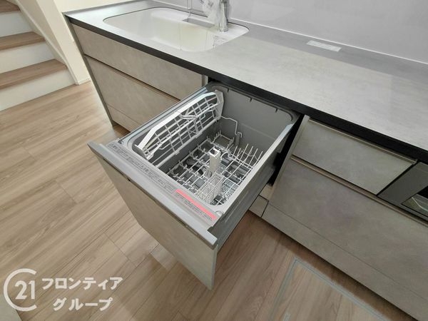 枚方市香里ケ丘６丁目　新築一戸建て　B号棟