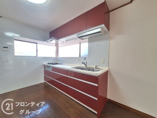 寝屋川市太秦緑が丘の中古一戸建て