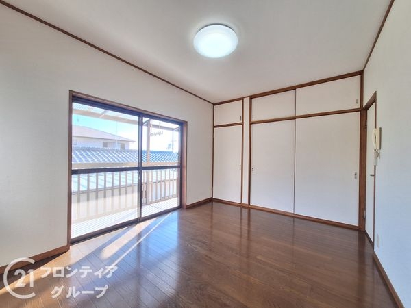 寝屋川市太秦緑が丘の中古一戸建て