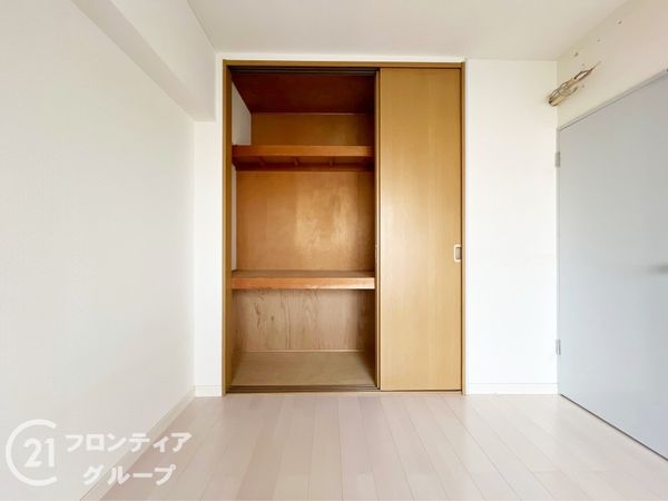 香里ケ丘セントポリア２号棟　中古マンション