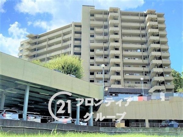 香里ケ丘セントポリア２号棟　中古マンション