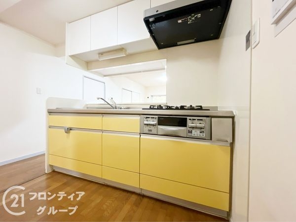 香里ケ丘セントポリア２号棟　中古マンション