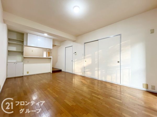 香里ケ丘セントポリア２号棟　中古マンション