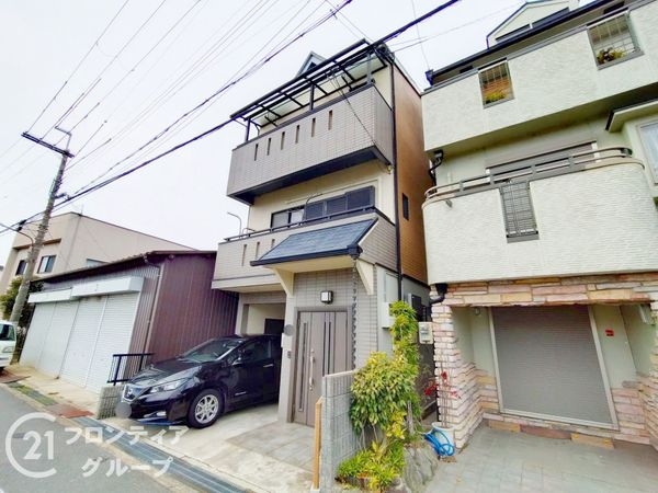 寝屋川市桜木町の中古一戸建て
