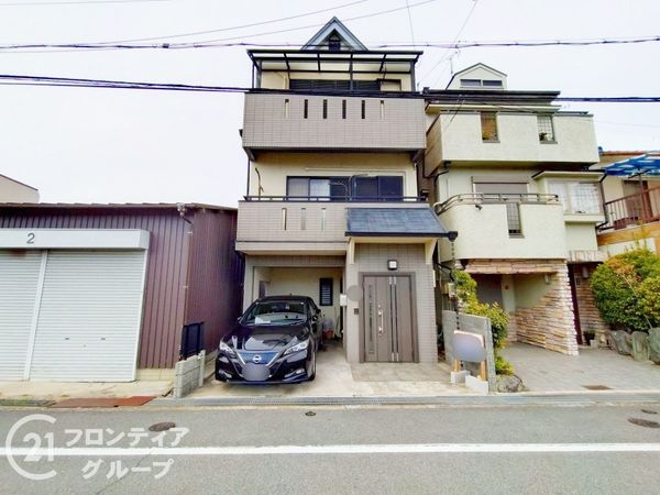 寝屋川市桜木町の中古一戸建て