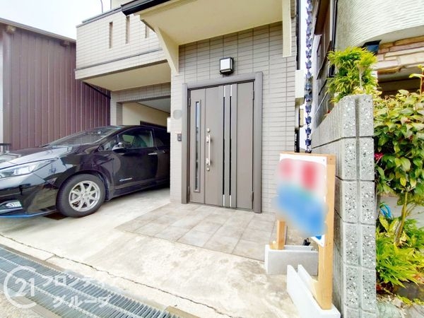 寝屋川市桜木町の中古一戸建て
