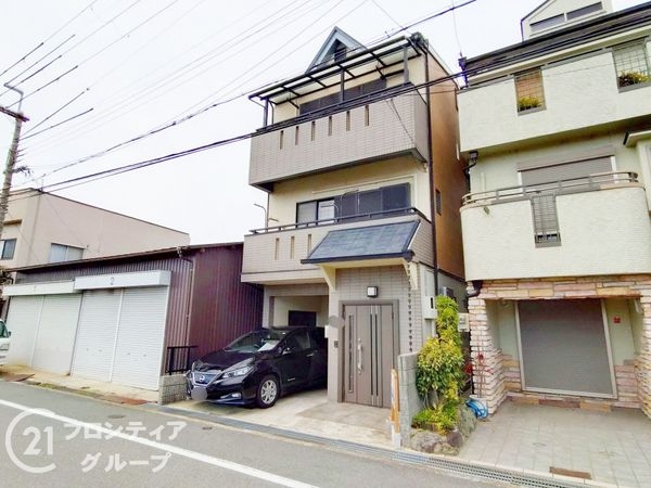 寝屋川市桜木町の中古一戸建て
