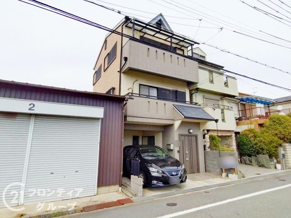 寝屋川市桜木町の中古一戸建て