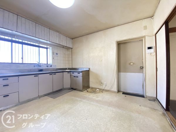 枚方市氷室台１丁目　中古一戸建て