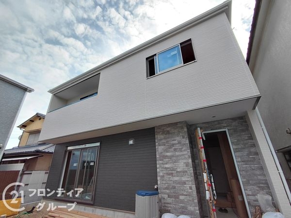 枚方市松丘町　新築一戸建て　1期　1号地