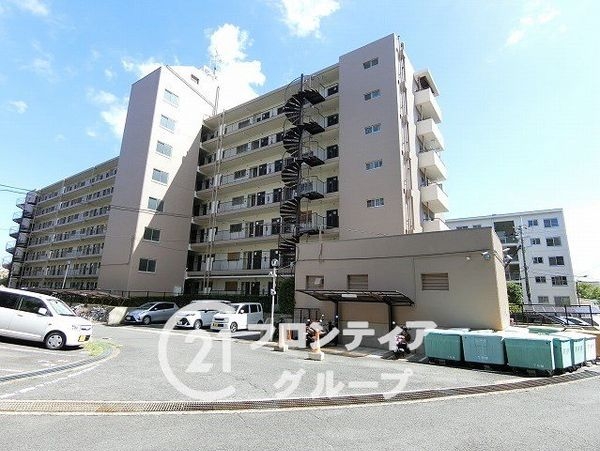 枚方ハイツ７号棟　中古マンション