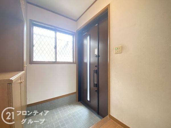 寝屋川市成田東が丘の中古一戸建て