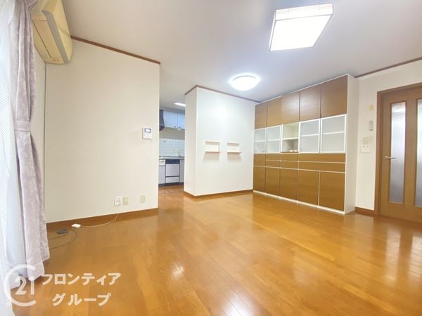 寝屋川市成田東が丘の中古一戸建て
