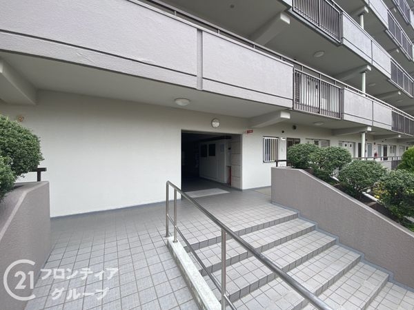 労住まきのハイツ1号棟　中古マンション