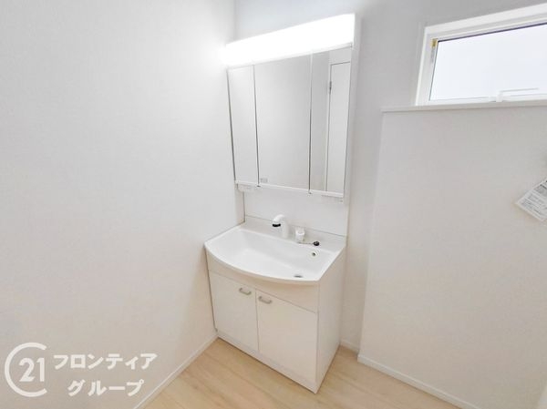 枚方市山之上西町　新築一戸建て　第１　１号棟