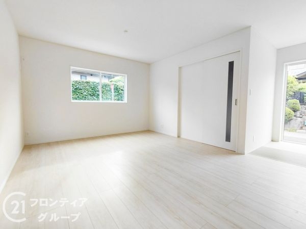 枚方市山之上西町　新築一戸建て　第１　１号棟
