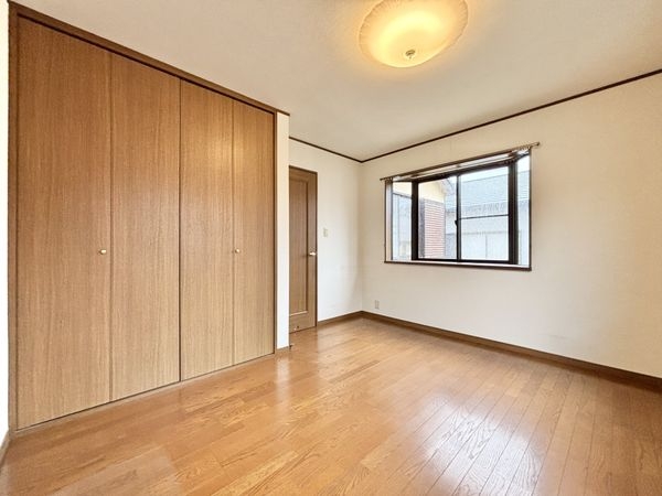 枚方市東香里３丁目の中古一戸建て