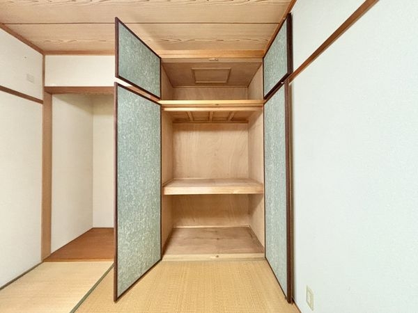 枚方市東香里３丁目の中古一戸建て
