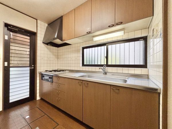 枚方市東香里３丁目の中古一戸建て
