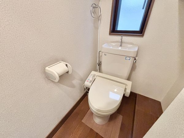 枚方市東香里３丁目の中古一戸建て