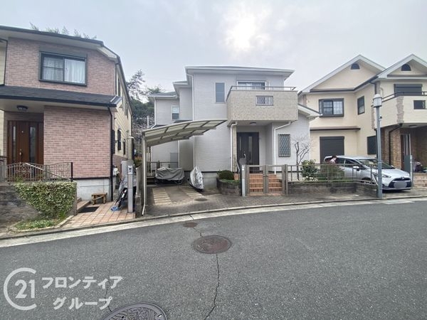枚方市香里ケ丘３丁目の中古一戸建て