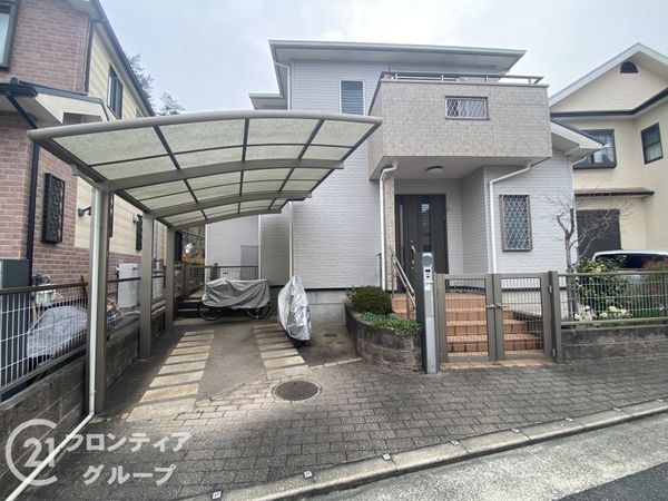 枚方市香里ケ丘３丁目の中古一戸建て