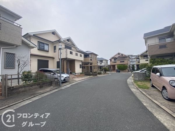 枚方市香里ケ丘３丁目の中古一戸建て