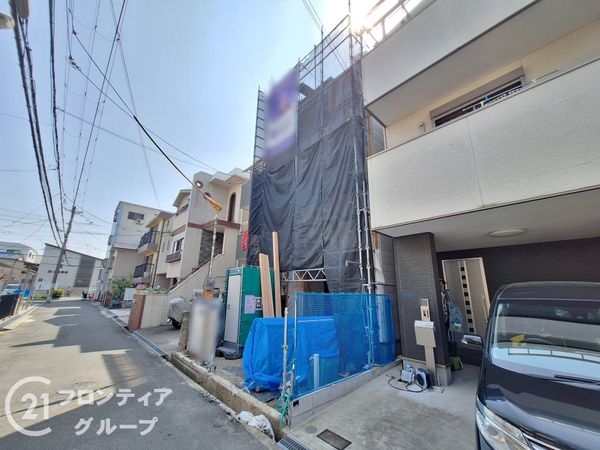 寝屋川市石津東町　新築一戸建て