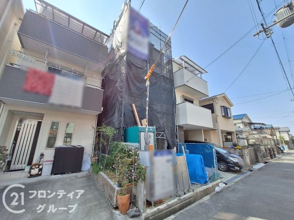 寝屋川市石津東町　新築一戸建て