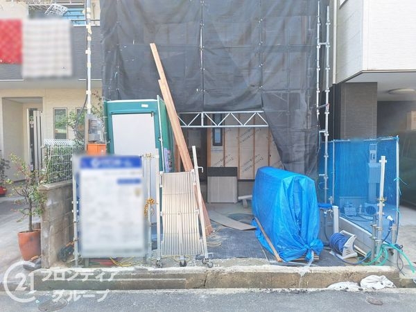 寝屋川市石津東町　新築一戸建て