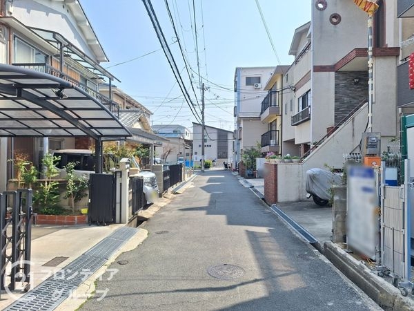 寝屋川市石津東町　新築一戸建て