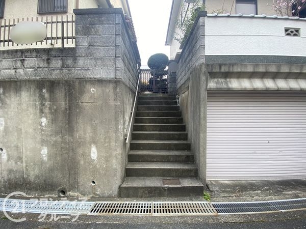 枚方市山之上北町の中古一戸建て