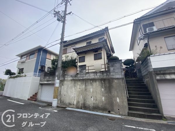 枚方市山之上北町の中古一戸建て