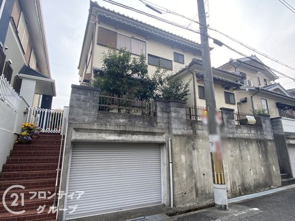 枚方市山之上北町の中古一戸建て
