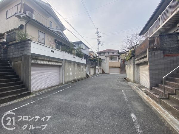 枚方市山之上北町　中古一戸建て
