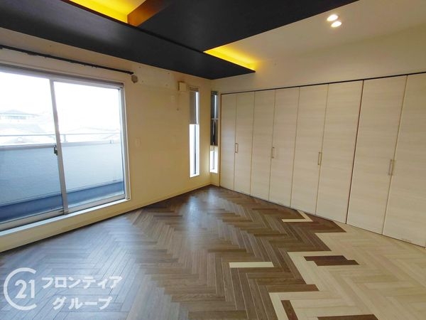 寝屋川市黒原橘町の中古一戸建て