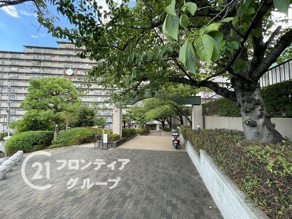 グリーンタウン香里ヶ丘A棟　中古マンション