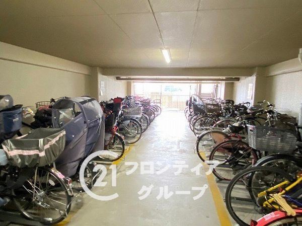 グリーンタウン香里ヶ丘A棟　中古マンション