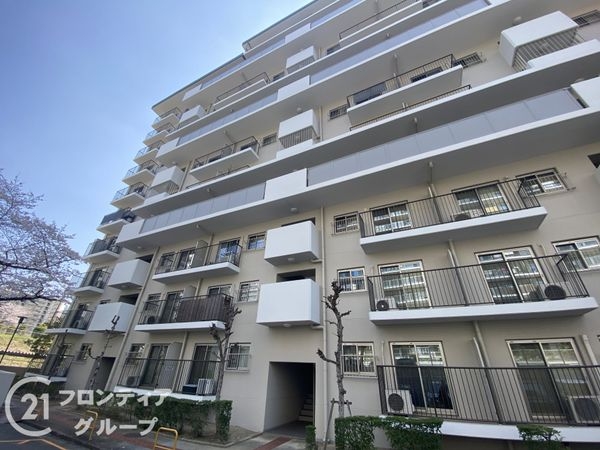 寝屋川東ファミリータウン西３番館　中古マンション